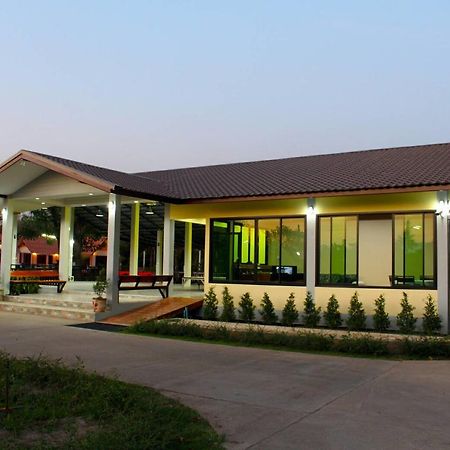 Bansuansiriwat Ban Tak Exterior foto